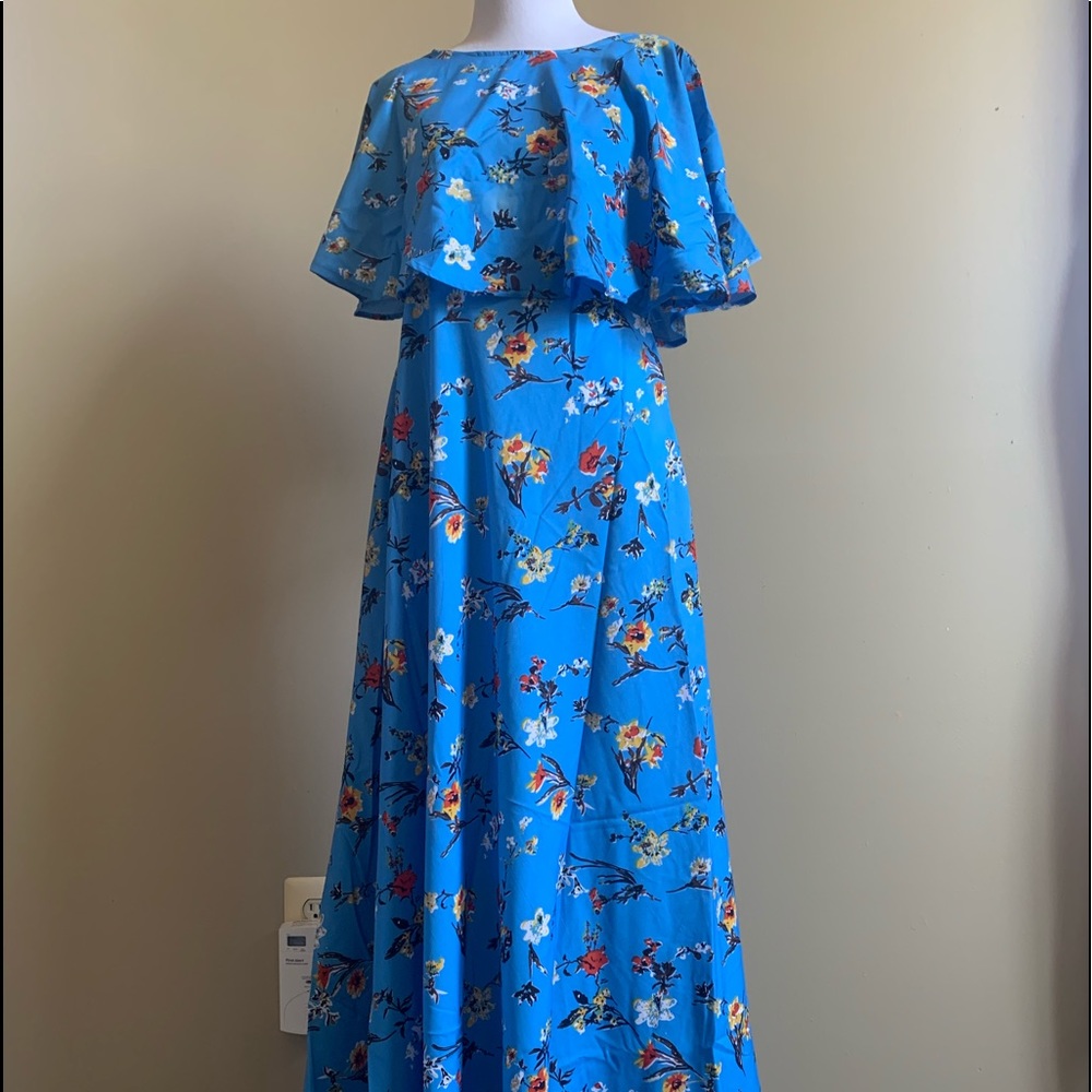 New full flare n v soft material summer dress